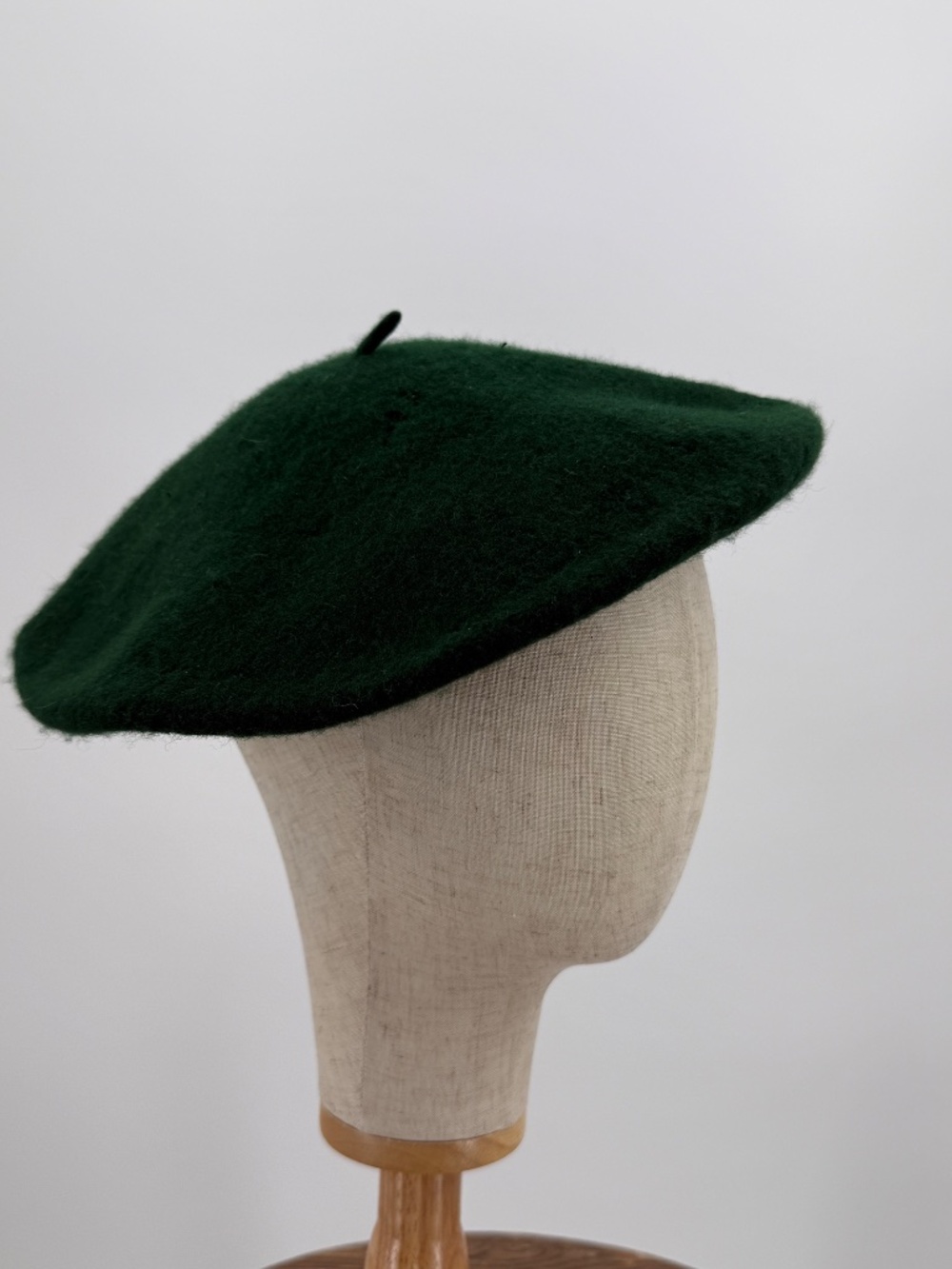 Vintage Forest Green Wool Beret Hat Dark Academia Coquette Minimalist Men Women - Picture 6 of 9